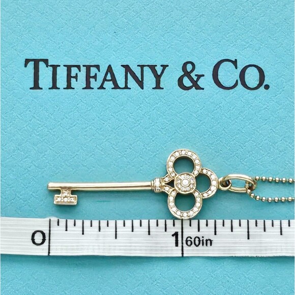 $5,200++ Tiffany & Co. 18k Rose Gold Diamond Crown Key Pendant Necklace - Picture 7 of 10